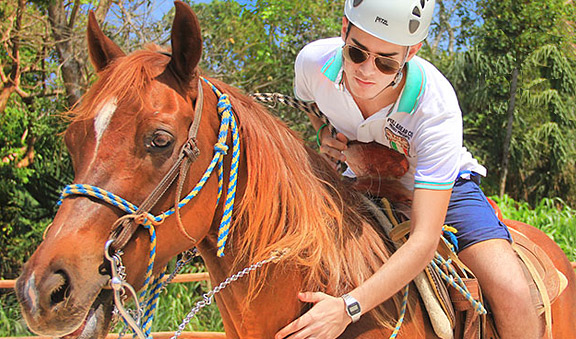 Ven a montar caballos en el Rancho Bonanza en Cancun