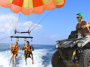 Cuatrimotos y Parachute en Playa Maroma