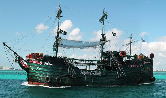 El Galleon I Pirate Boat