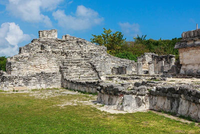 El Rey Mayan Ruins